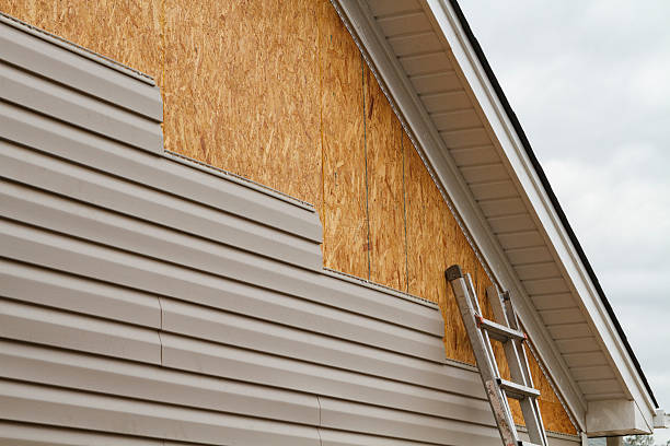 24/7 Emergency Storm Damage Siding Repair experts in Newnan, GA